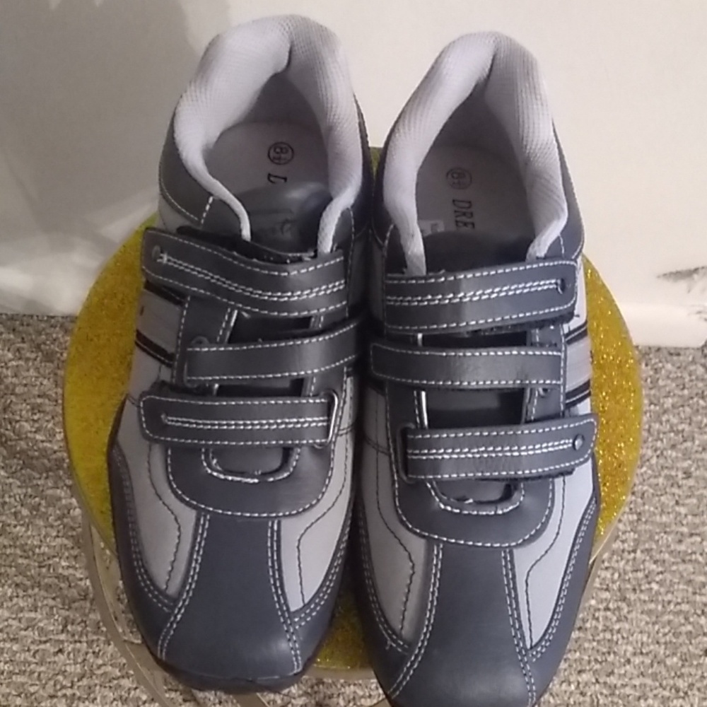 Mens shoe